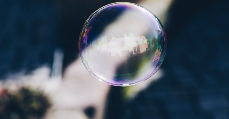 Mirror Speech Bubble - Free stock photo of ball shaped, blur, bubble