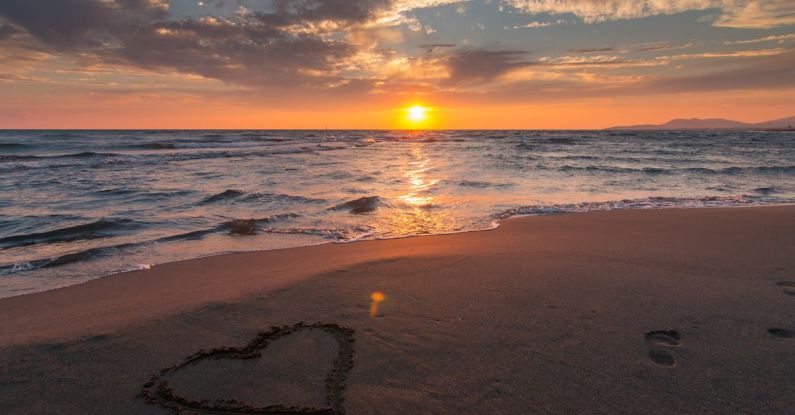 Footprints Sand - Seashore