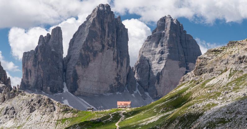 Vr Landscape - Tre Cime di Lavaredo in the Italian Dolomites
