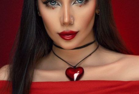 Compass Heart -