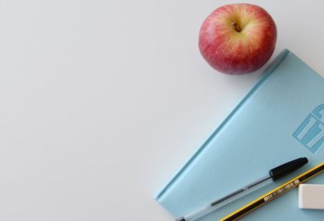 Calendar Apple - Red Apple